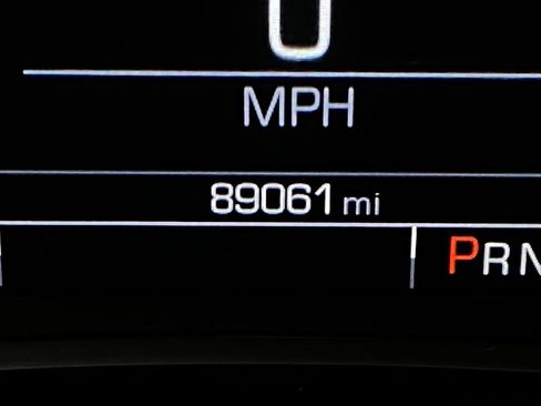 Used 2018 GMC Acadia SLT w/ LPO, Protection Package image 18