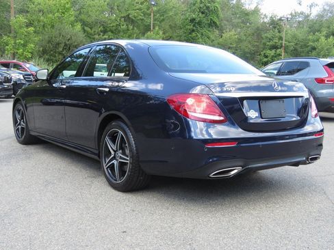 Used 2020 Mercedes-Benz E 350 4MATIC Sedan image 8