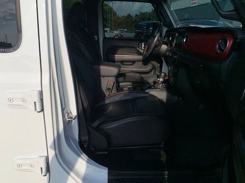Used 2023 Jeep Wrangler Unlimited Rubicon AWD/4WD image 30