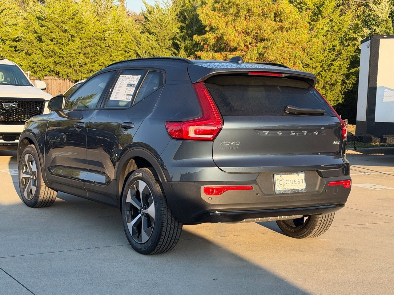 New 2026 Volvo XC40 B5 Plus w/ Climate Package AWD/4WD image 5