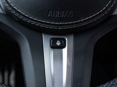 Used 2022 BMW X7 M50i image 18