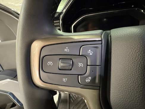 Used 2024 Chevrolet Silverado 2500 High Country w/ High Country Premium Package image 14