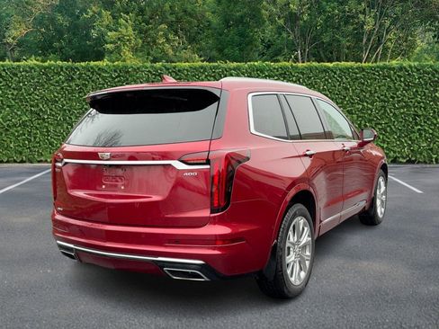 Used 2020 Cadillac XT6 Premium Luxury w/ Platinum Package image 3