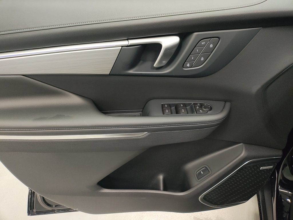 New 2026 Buick Enclave Preferred w/ Power Package FWD image 26