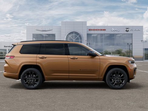 New 2026 Jeep Grand Cherokee L Limited AWD/4WD image 22