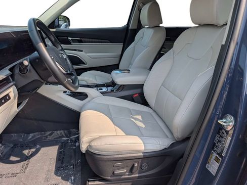 Certified 2025 Kia Telluride SX FWD image 16