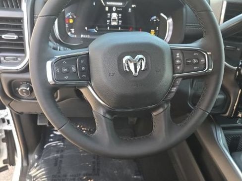 New 2026 RAM 2500 Laramie AWD/4WD image 12