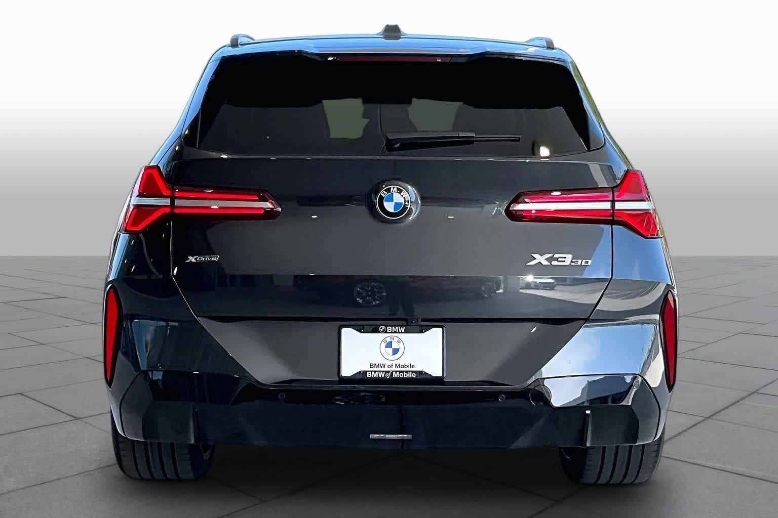Used 2026 BMW X3 xDrive30i w/ Premium Package AWD/4WD image 4