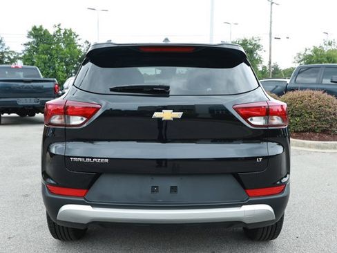 Used 2024 Chevrolet TrailBlazer LT FWD image 7