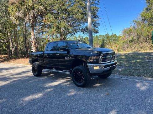 Used 2018 RAM 2500 Big Horn image 3