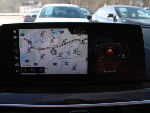 Used 2017 BMW 530i xDrive 530i xDrive AWD 4dr Sedan image 39