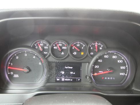 Used 2021 Chevrolet Silverado 2500 Custom w/ Custom Value Package AWD/4WD image 15