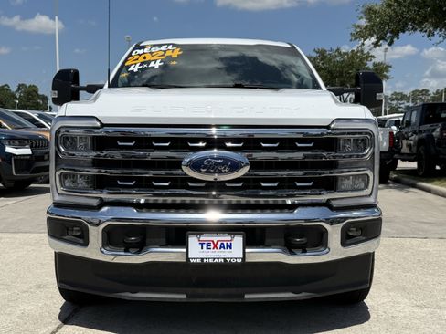 Used 2024 Ford F250 Lariat AWD/4WD image 11