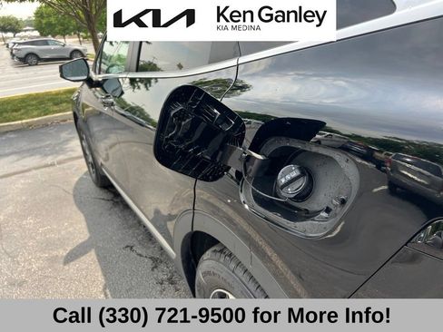 Certified 2026 Kia Sportage LX w/ LX Convenience Package FWD image 50