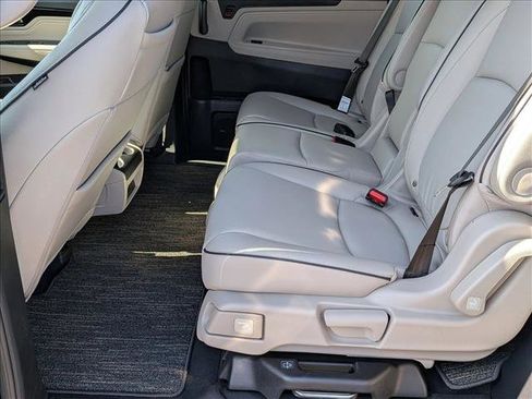 New 2026 Honda Odyssey Touring image 15
