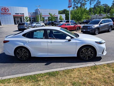 New 2026 Toyota Camry XSE FWD image 5