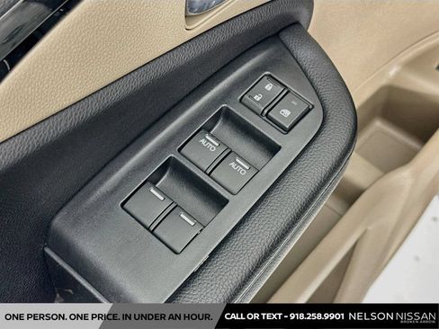 Used 2022 Honda Pilot Touring image 18