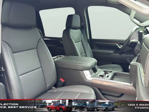 New 2025 GMC Sierra 2500 SLT w/ SLT Convenience Package image 23
