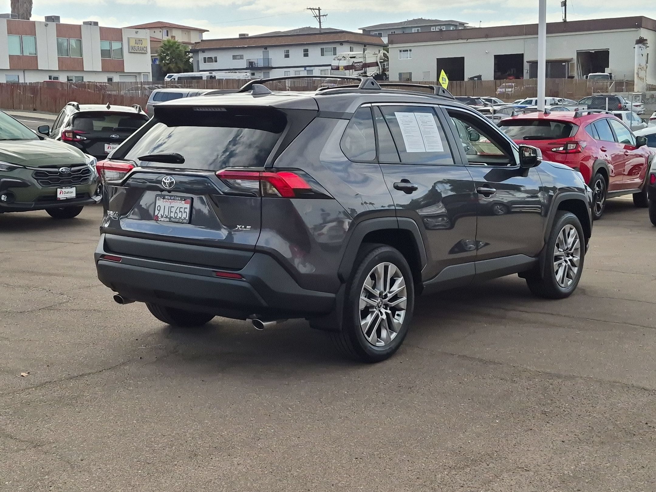 Used 2023 Toyota RAV4 XLE Premium FWD image 8