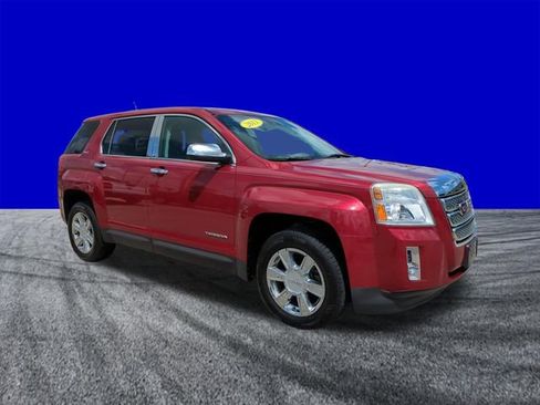 Used 2013 GMC Terrain SLE w/ LPO, Chrome Package image 2