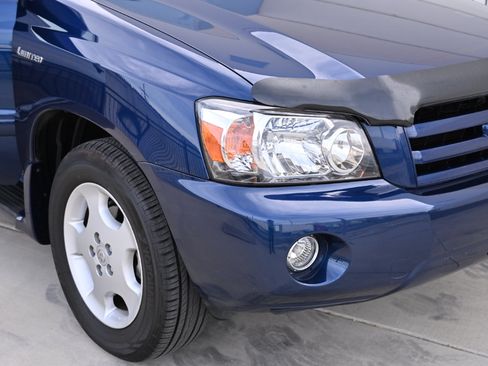 Used 2005 Toyota Highlander Limited AWD/4WD image 52