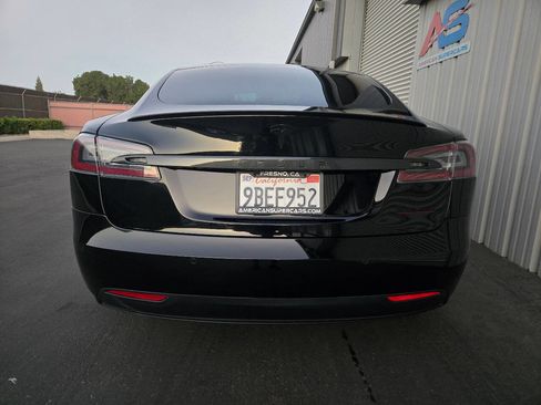 Used 2019 Tesla Model S Performance image 6