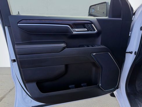 Used 2024 GMC Sierra 1500 SLT image 23