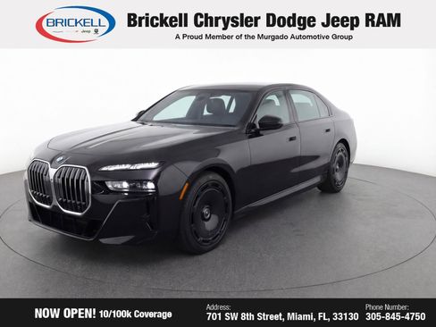 Used 2024 BMW 740i image 6