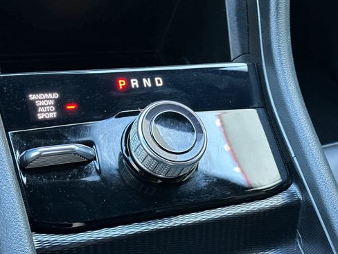 Used 2024 Jeep Grand Cherokee Limited w/ Trailer Tow Package image 23