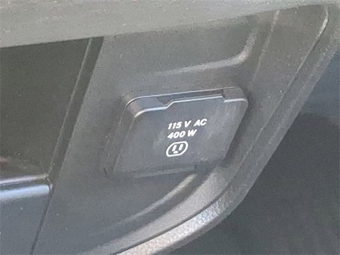 Used 2023 RAM 3500 Tradesman w/ Chrome Appearance Group image 27