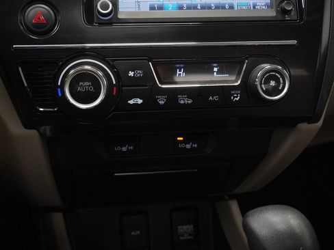 Used 2013 Honda Civic EX-L image 39