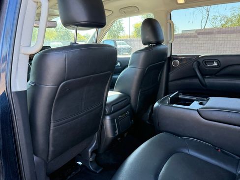 Used 2024 INFINITI QX80 Luxe image 12