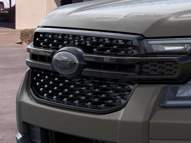 New 2026 Ford Ranger XLT w/ Black Appearance Package AWD/4WD image 17