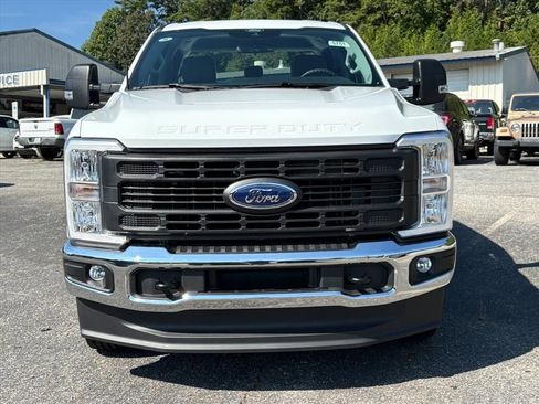 New 2026 Ford F250 XL w/ XL Driver Assist Package image 2