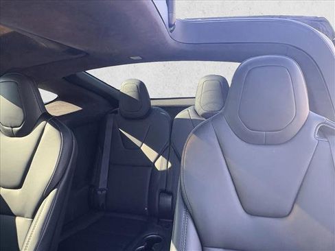 Used 2019 Tesla Model X 75D image 18