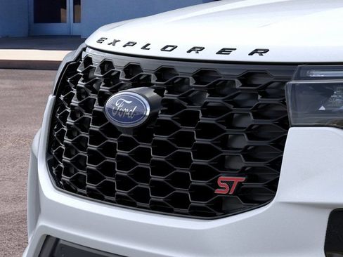 New 2026 Ford Explorer ST AWD/4WD image 17