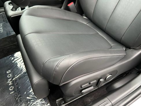Used 2023 Hyundai Ioniq 5 Limited image 18