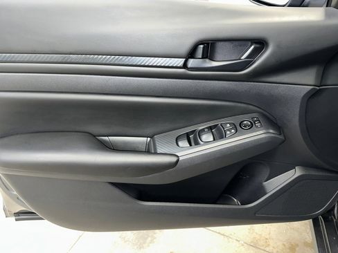 Used 2023 Nissan Altima 2.5 S image 6