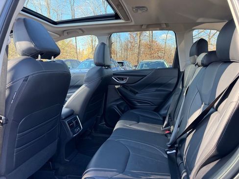 Used 2020 Subaru Forester Limited image 28