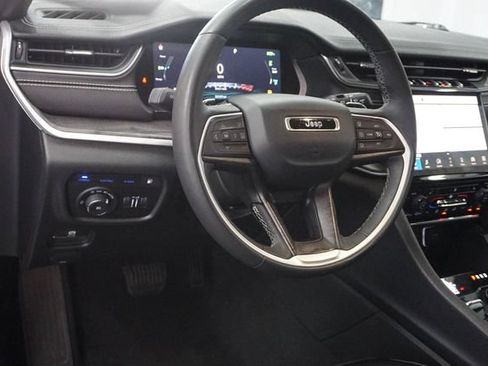Used 2024 Jeep Grand Cherokee Limited 4xe AWD/4WD image 6
