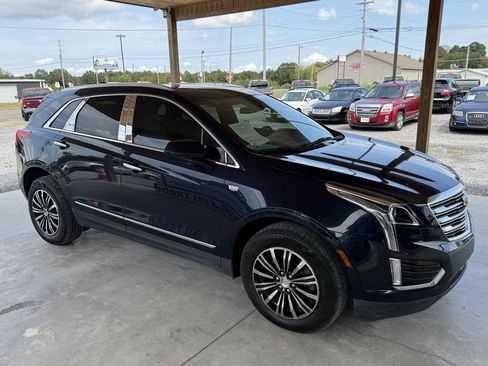 Used 2017 Cadillac XT5 Luxury w/ Driver Awareness Package FWD image 74