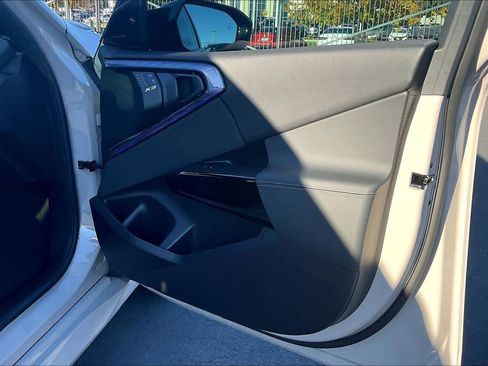 Used 2025 BMW X3 M50 w/ Premium Package image 27