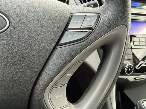 Used 2013 Hyundai Sonata GLS w/ Popular Equipment Pkg FWD image 18