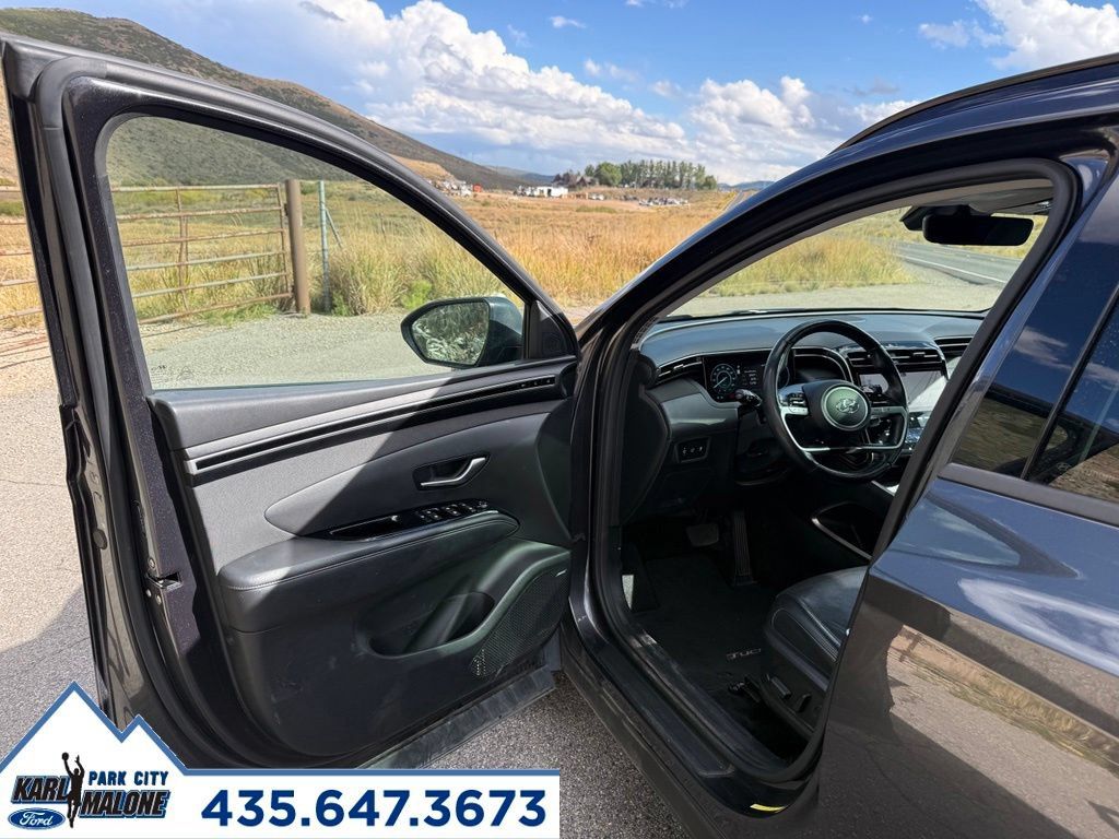 Used 2022 Hyundai Tucson Limited w/ Cargo Package AWD/4WD image 11