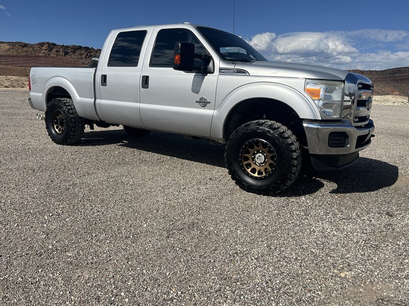Used 2014 Ford F250 XLT w/ XLT Interior Package AWD/4WD image 1