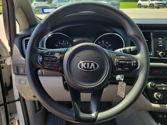 Used 2018 Kia Sedona L FWD image 20