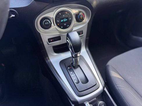 Used 2019 Ford Fiesta SE w/ Cold Weather Package FWD image 15