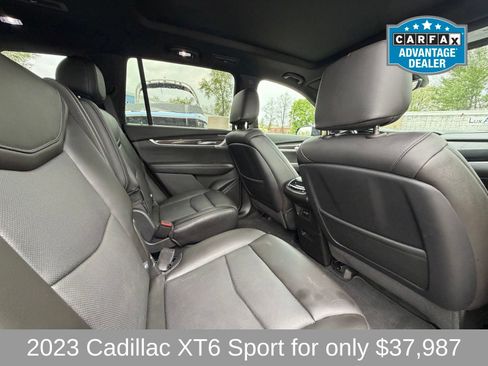 Used 2023 Cadillac XT6 Sport w/ Technology Package AWD/4WD image 12