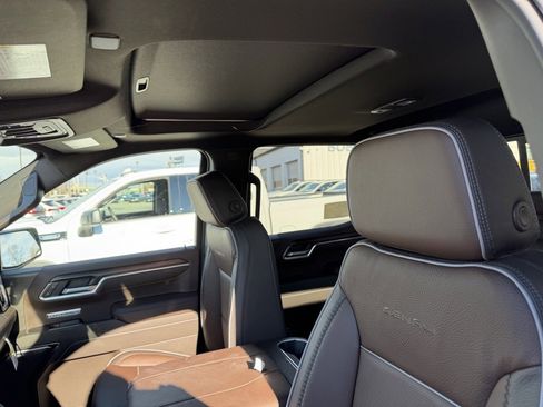 New 2026 GMC Sierra 1500 Denali image 11