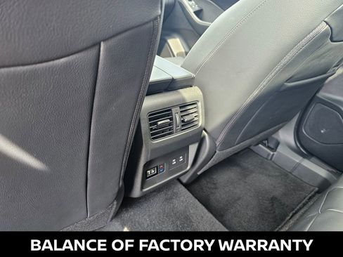 Used 2025 Nissan Rogue SL w/ Tech Package image 17